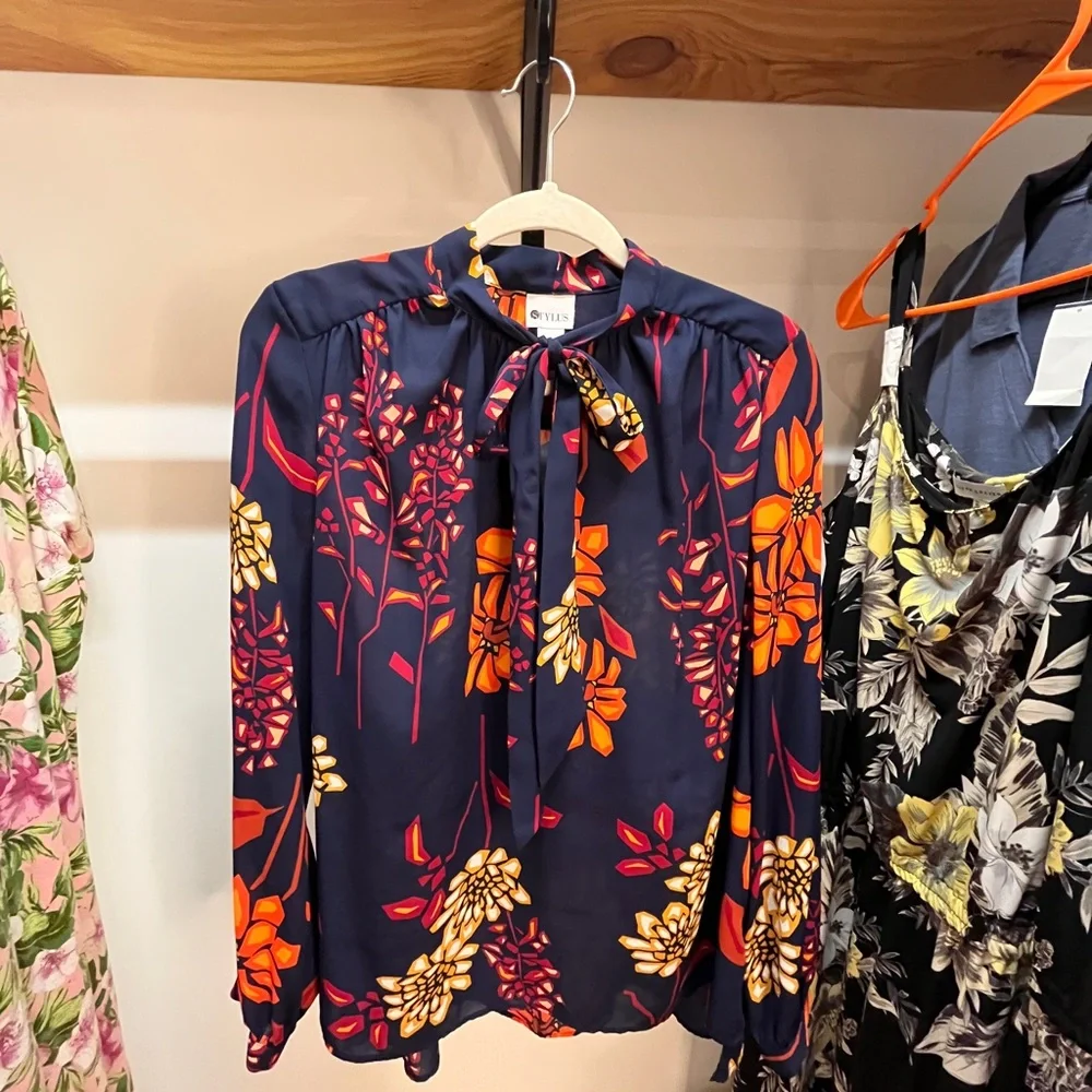 STYLUS Navy Floral Tie-Neck Blouse with Orange & Cream Accents - Picture 1 of 7